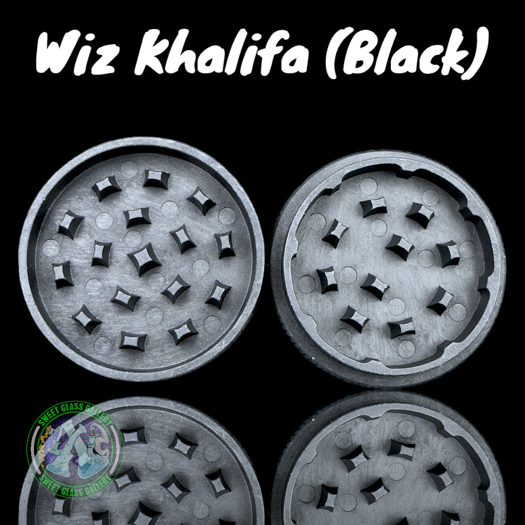 Santa Cruz Shredder - Hemp 2-Piece Grinder