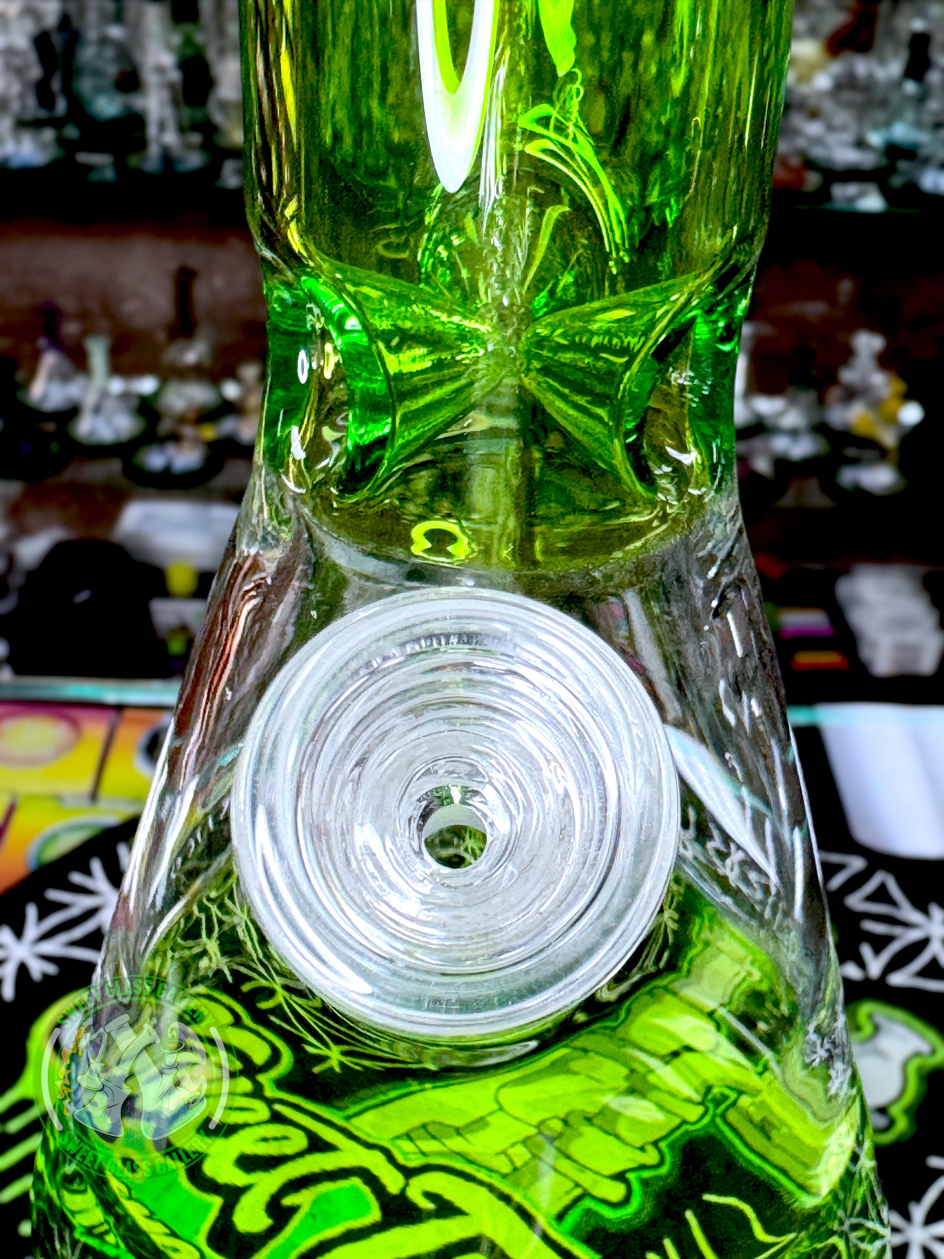Mav Glass - Beaker #1 - Wigwag