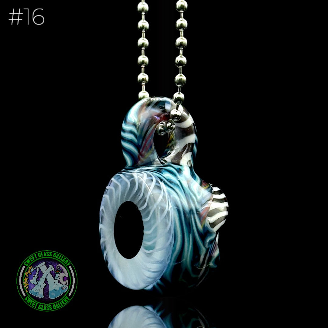 Boscoe - Pendant - Eye #16