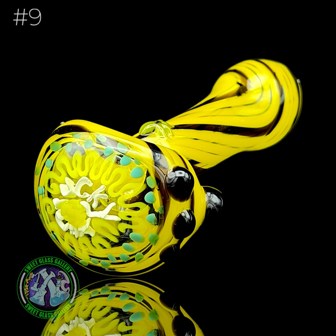 Charisma Glass - Dry Pipe #9 - Lucky Cat
