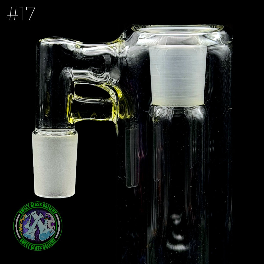 Fluid Glass - Ash Catcher 18mm  #17 (Serum CFL)