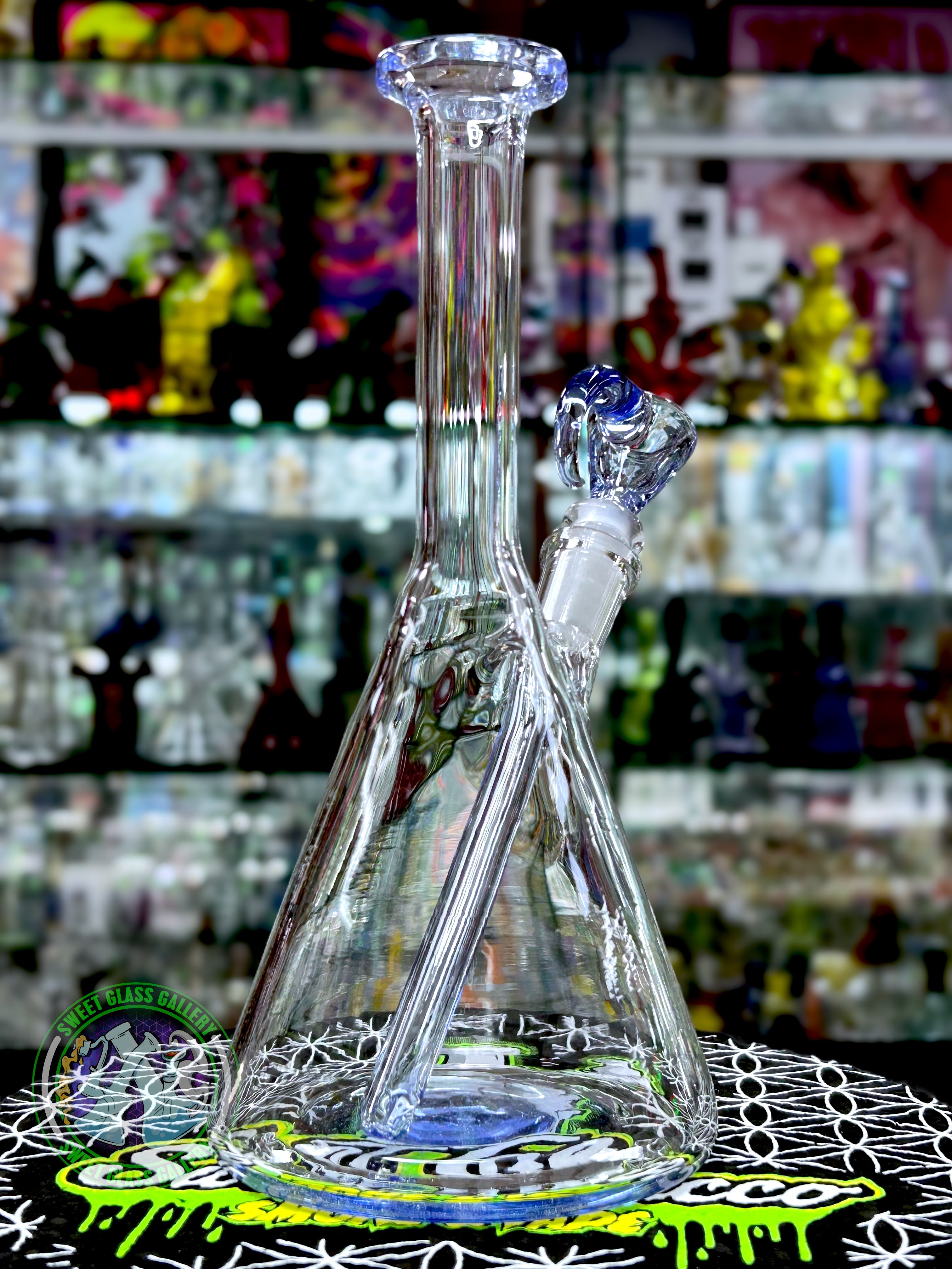 Empty1 Glass - Rig #3 - Mini Beaker w/ Bowl (Blue Dreamingo UV)