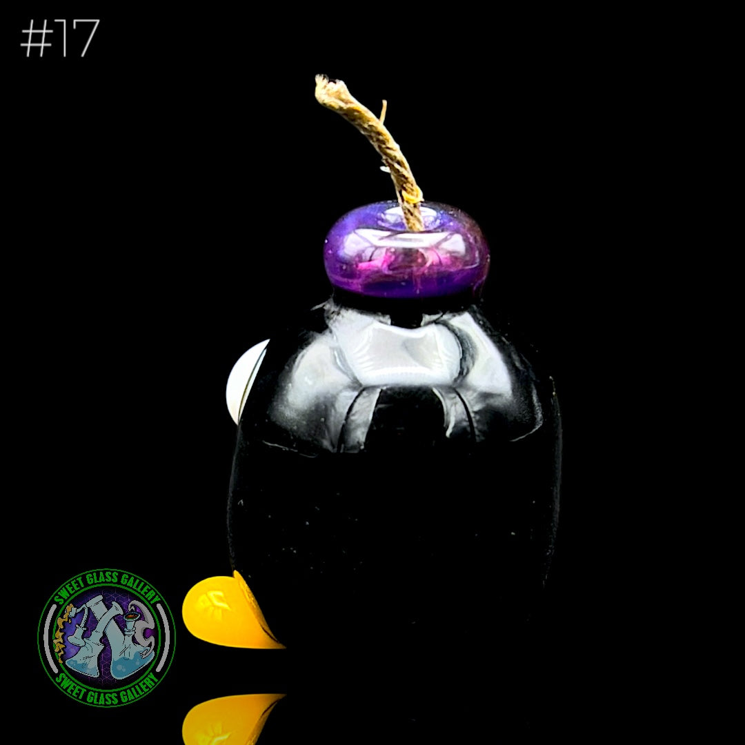 Sandberg Glass - Bob-omb - Hemp Wick Holder #17