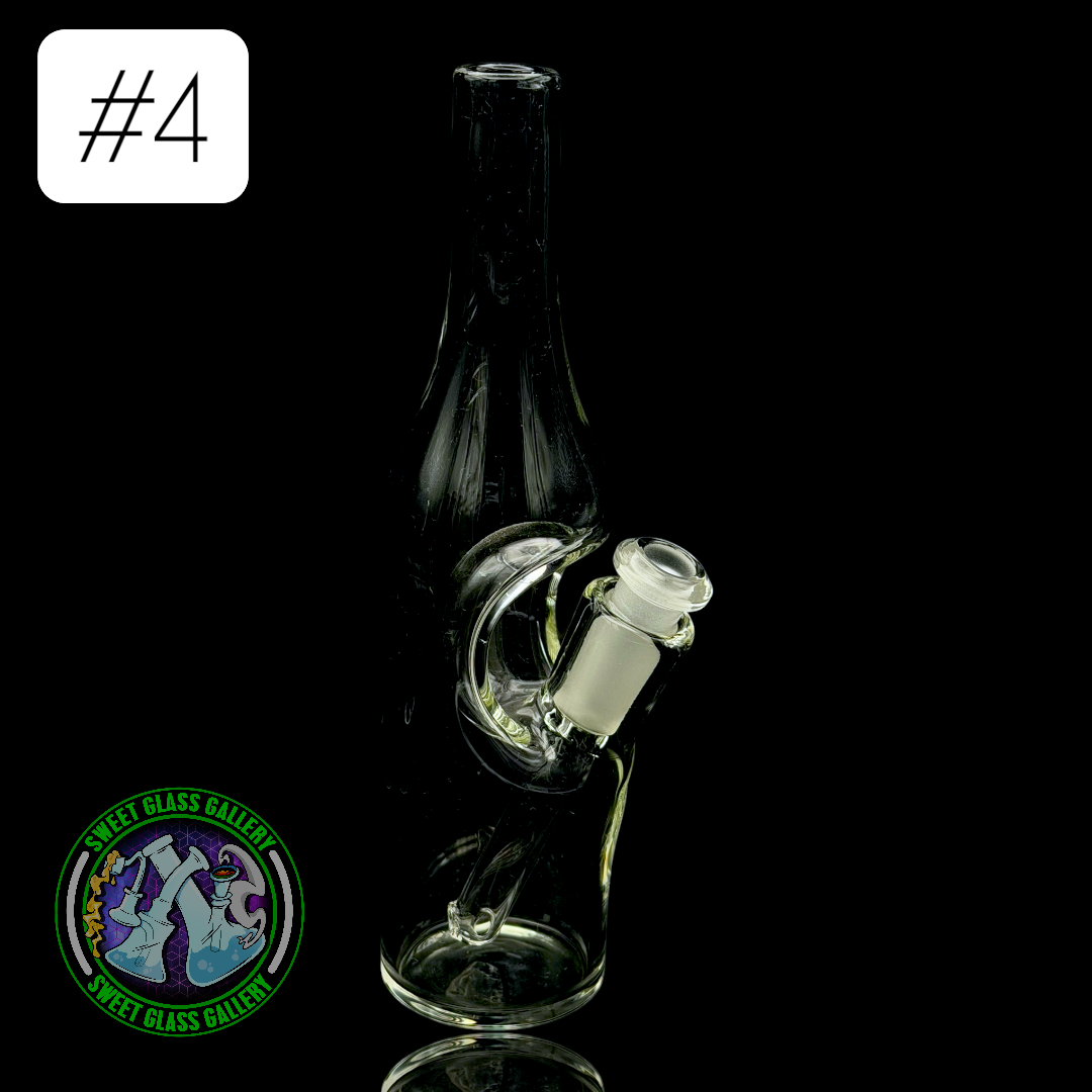Billzboro Glass - Rig #4 - Saki Bottle *Small Blemishes