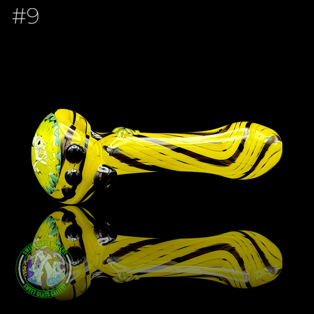 Charisma Glass - Dry Pipe #9 - Lucky Cat
