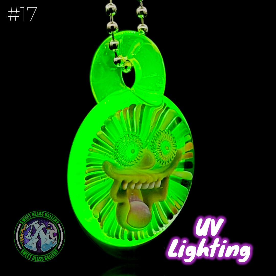 Steve H Glass - Pendant #17 - Face Implosion