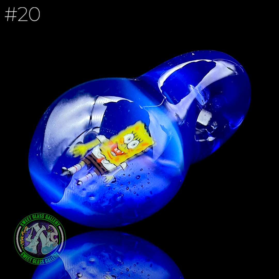 Keys Glass - Pendant #20 (Sponge Bob Square Pants)