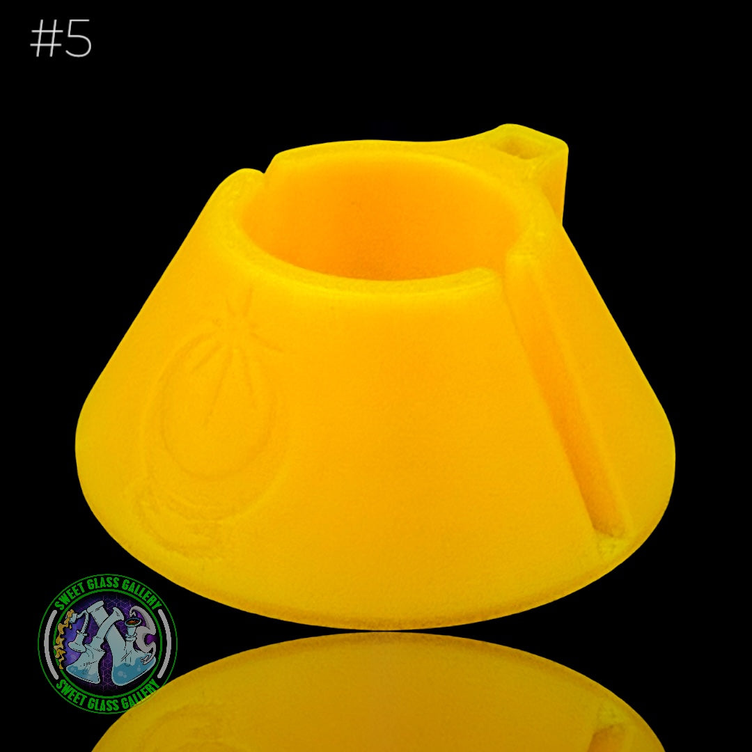 One Trick Pony - Pivot Tether + Stand #5 - Yellow