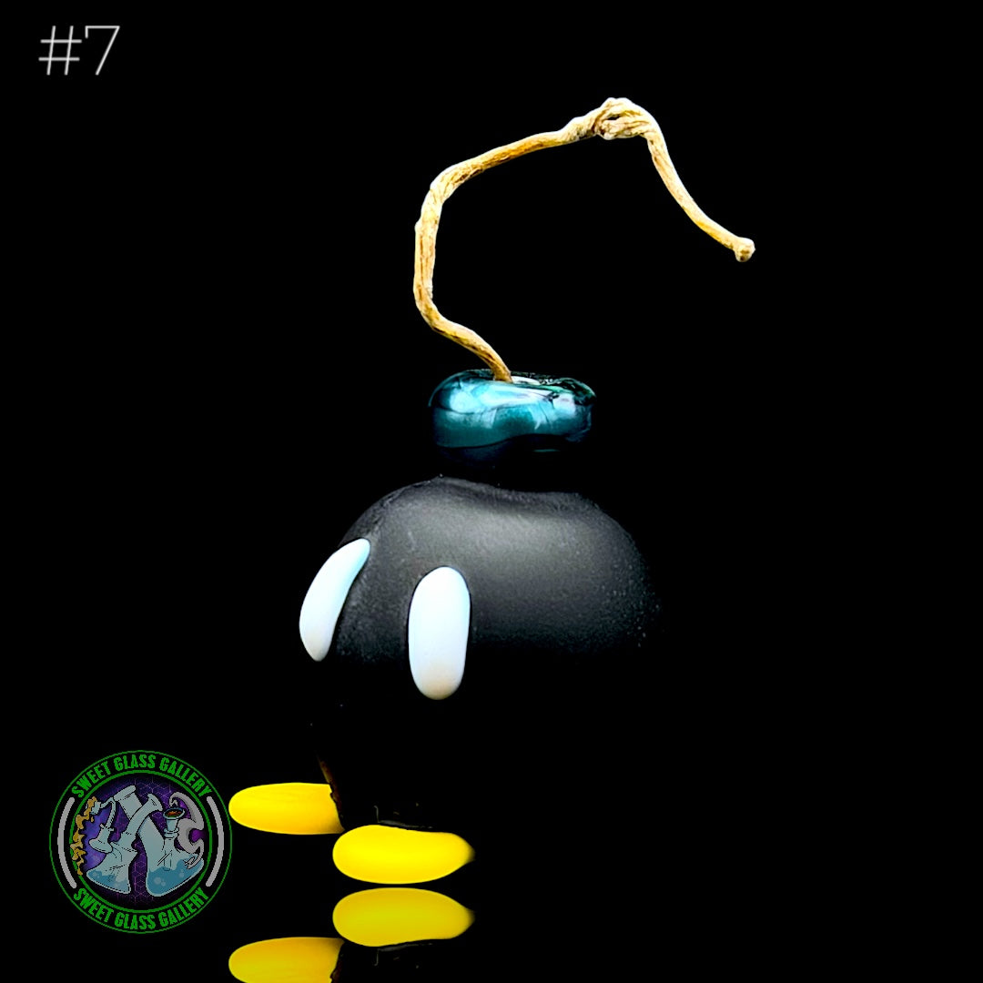 Sandberg Glass - Bob-omb - Hemp Wick Holder #7