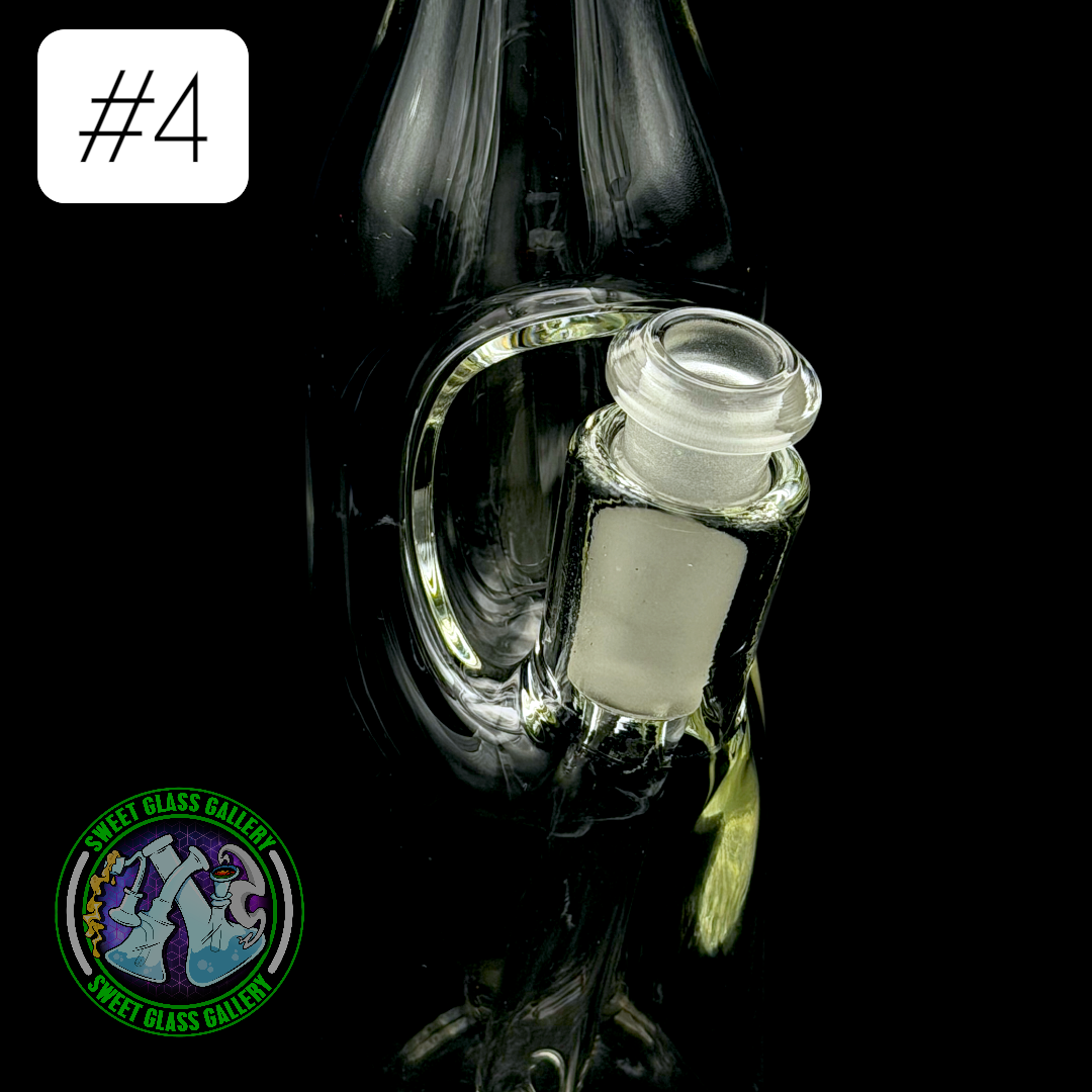 Billzboro Glass - Rig #4 - Saki Bottle *Small Blemishes