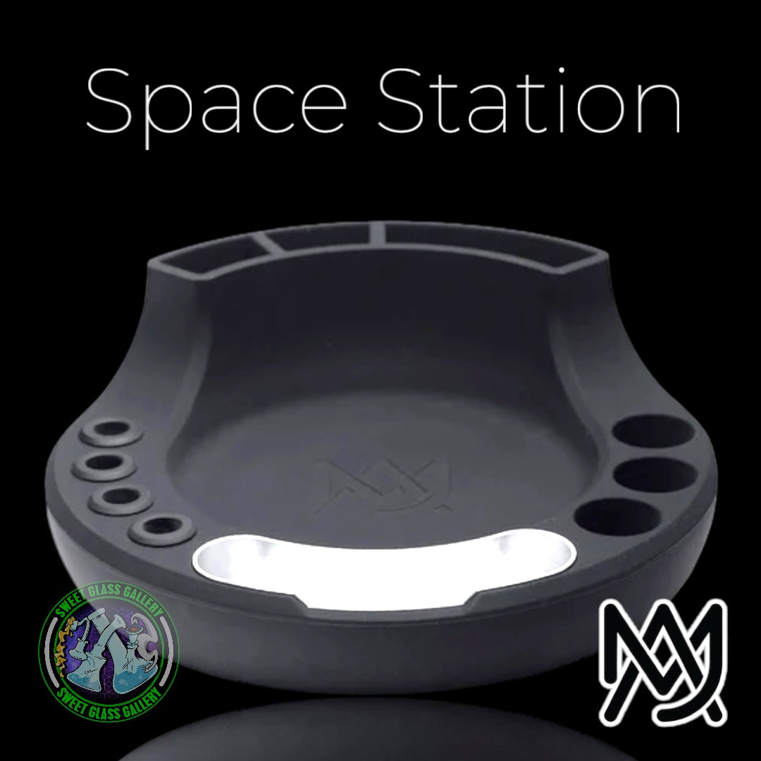 MJ Arsenal - Space Station