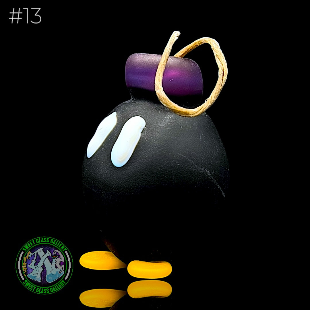 Sandberg Glass - Bob-omb - Hemp Wick Holder #13
