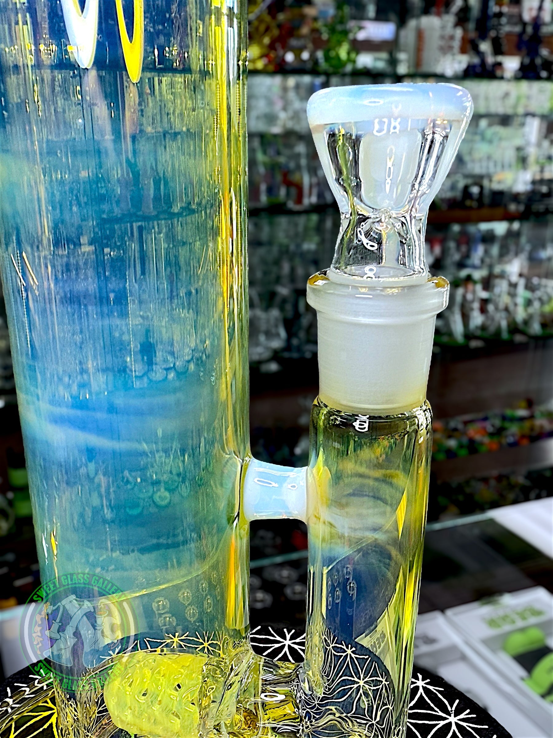 Fluid Glass - Tube #2 - Large Fumed Head Banger (Ghost)