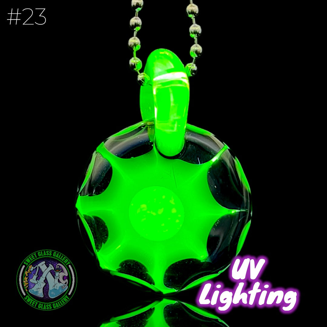 Steve H Glass - Pendant #23 - Dot Stack