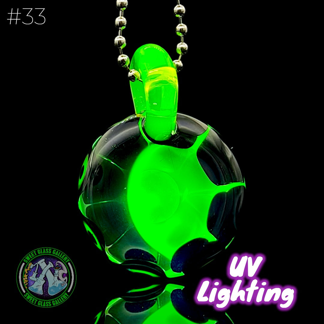 Steve H Glass - Pendant #33 - Dot Stack