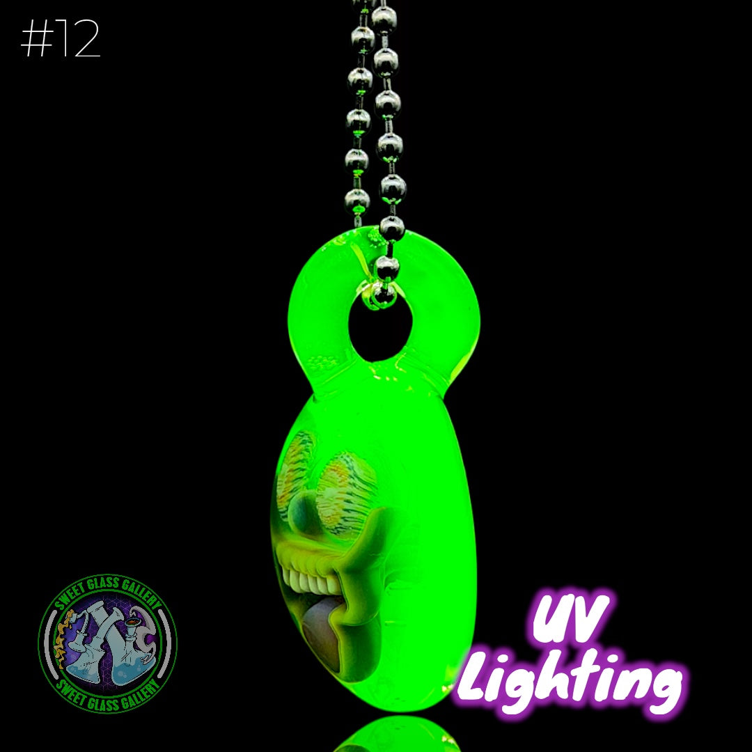 Steve H Glass - Pendant #12 - Face Implosion