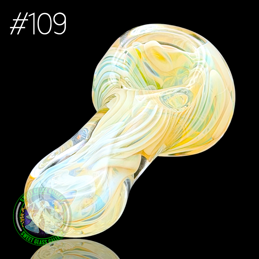 Daniel's Glass Art - Dry Pipe #109