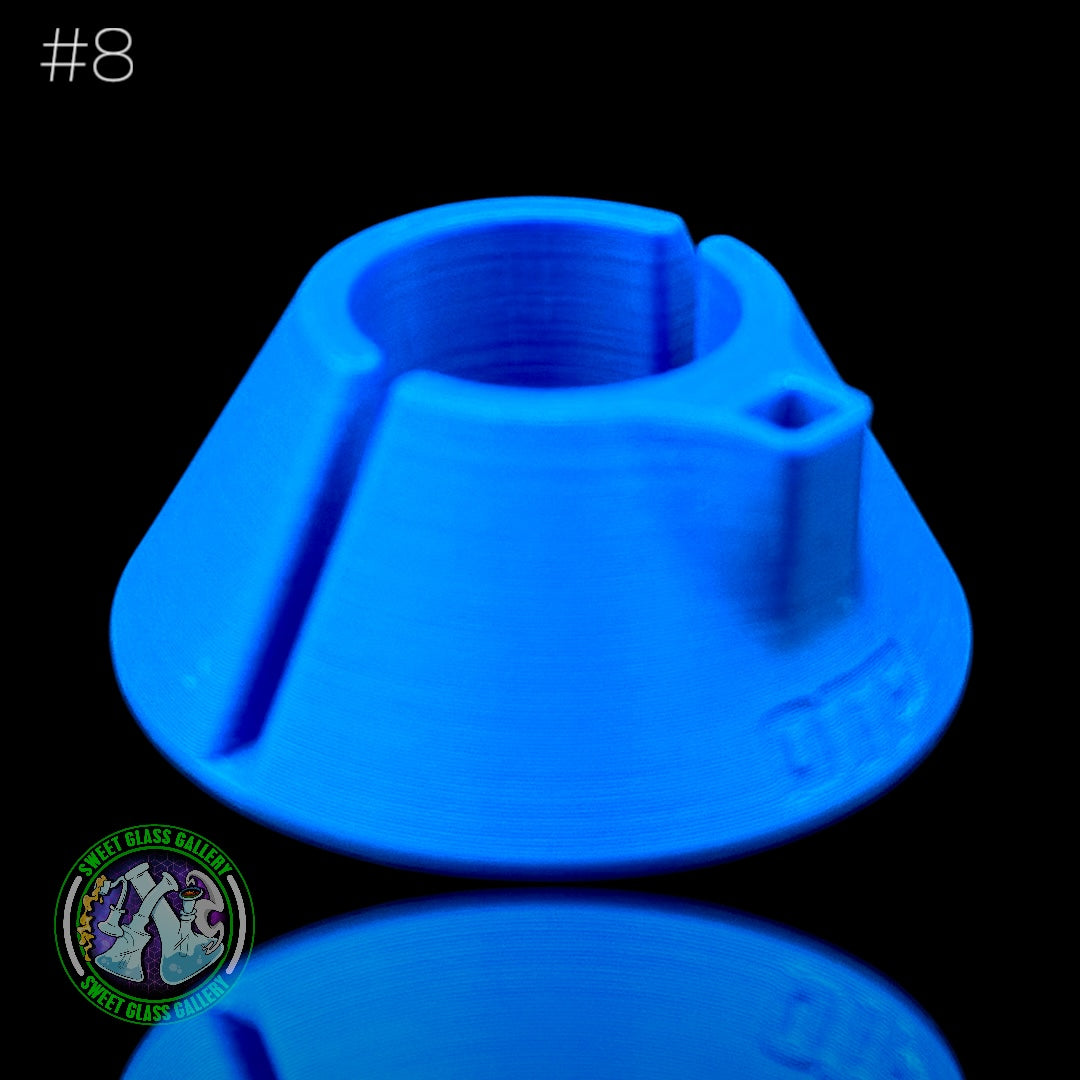 One Trick Pony - Pivot Tether + Stand #8 - White & Blue