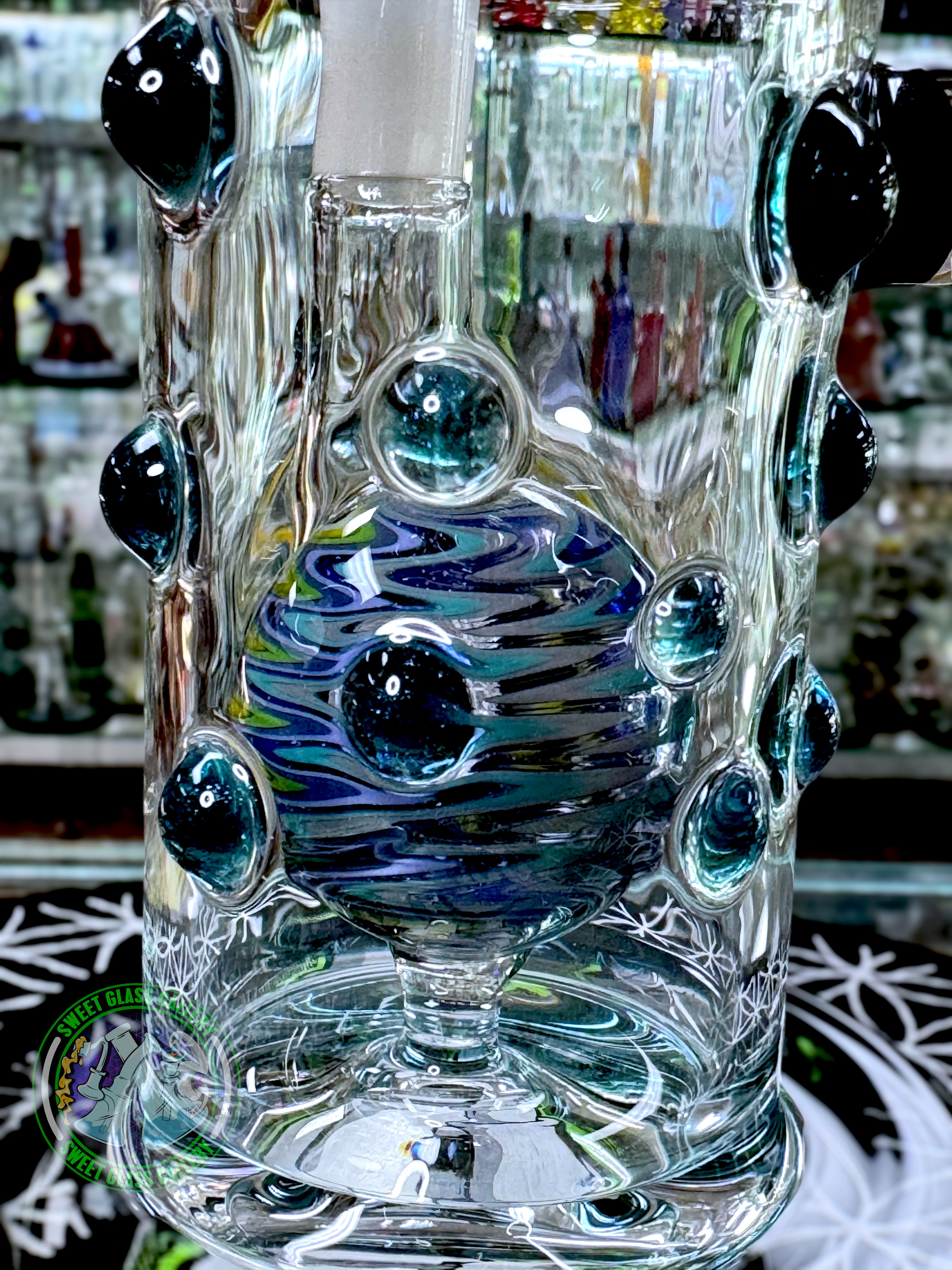 Hubbard Glass - Faceted Wigwag Rig (Blue)