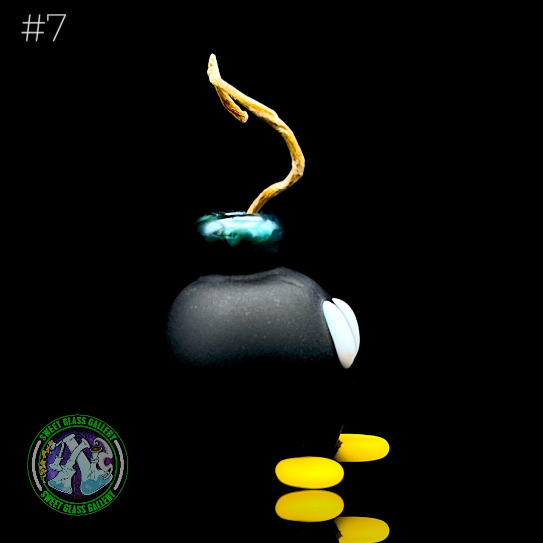 Sandberg Glass - Bob-omb - Hemp Wick Holder #7