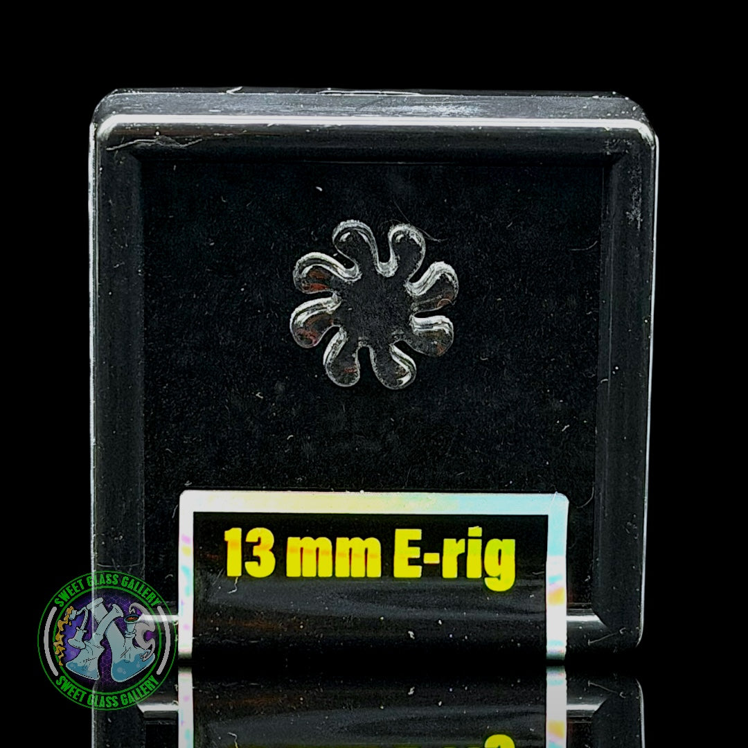 Black Market Glass - Quartz Flake - 8-Blade 13mm
