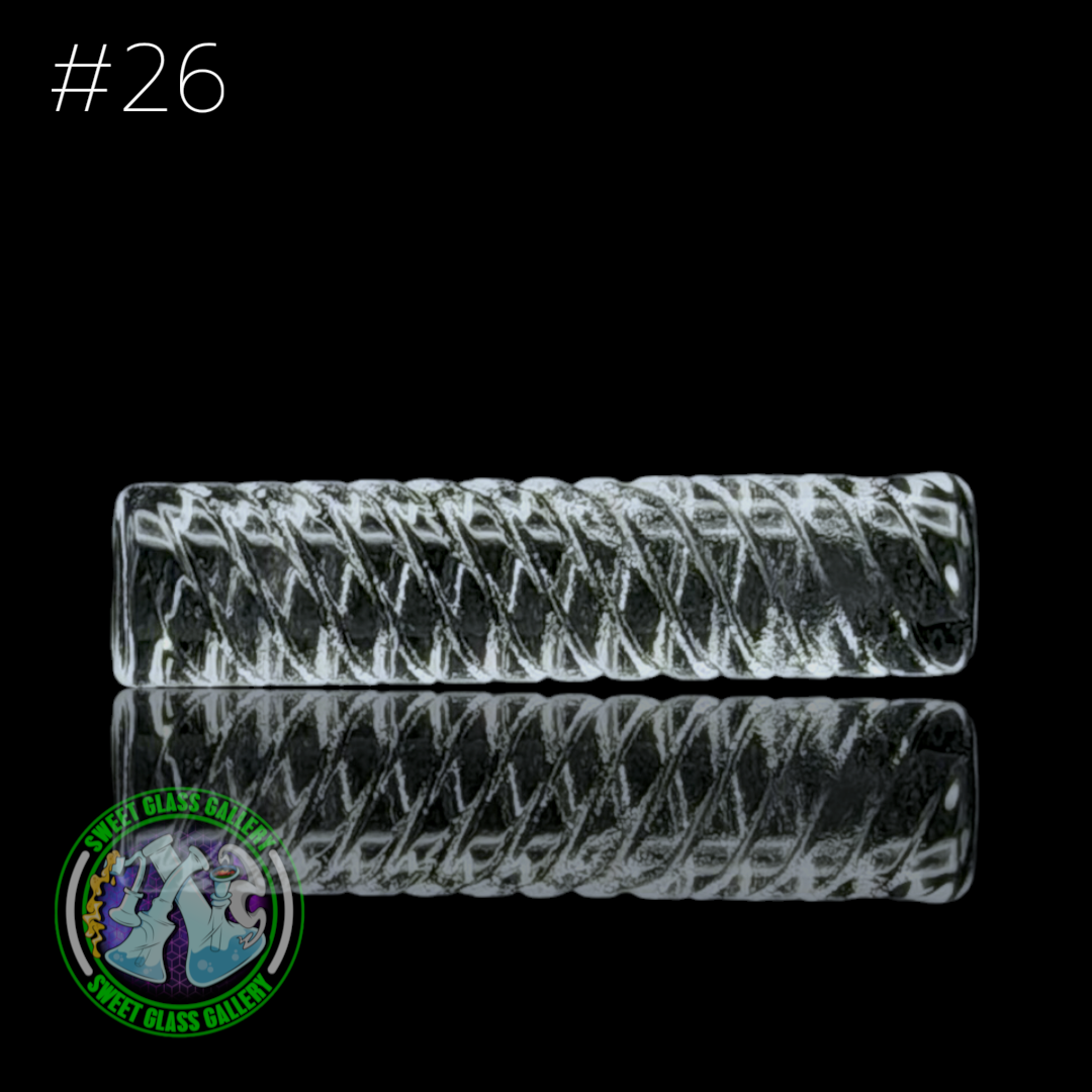 GeeWest - Pillar #26 - 6x25mm Solid Quartz - Spiral