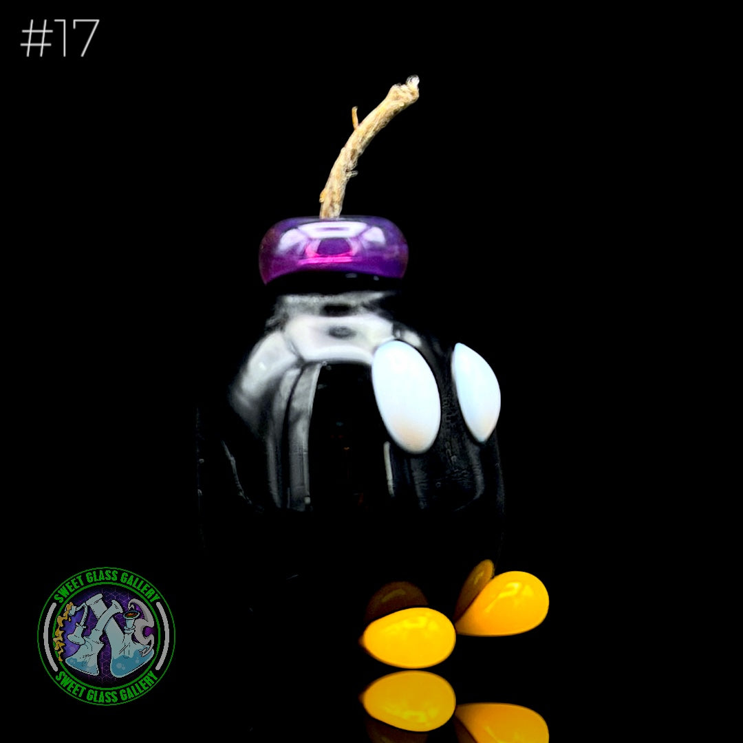 Sandberg Glass - Bob-omb - Hemp Wick Holder #17