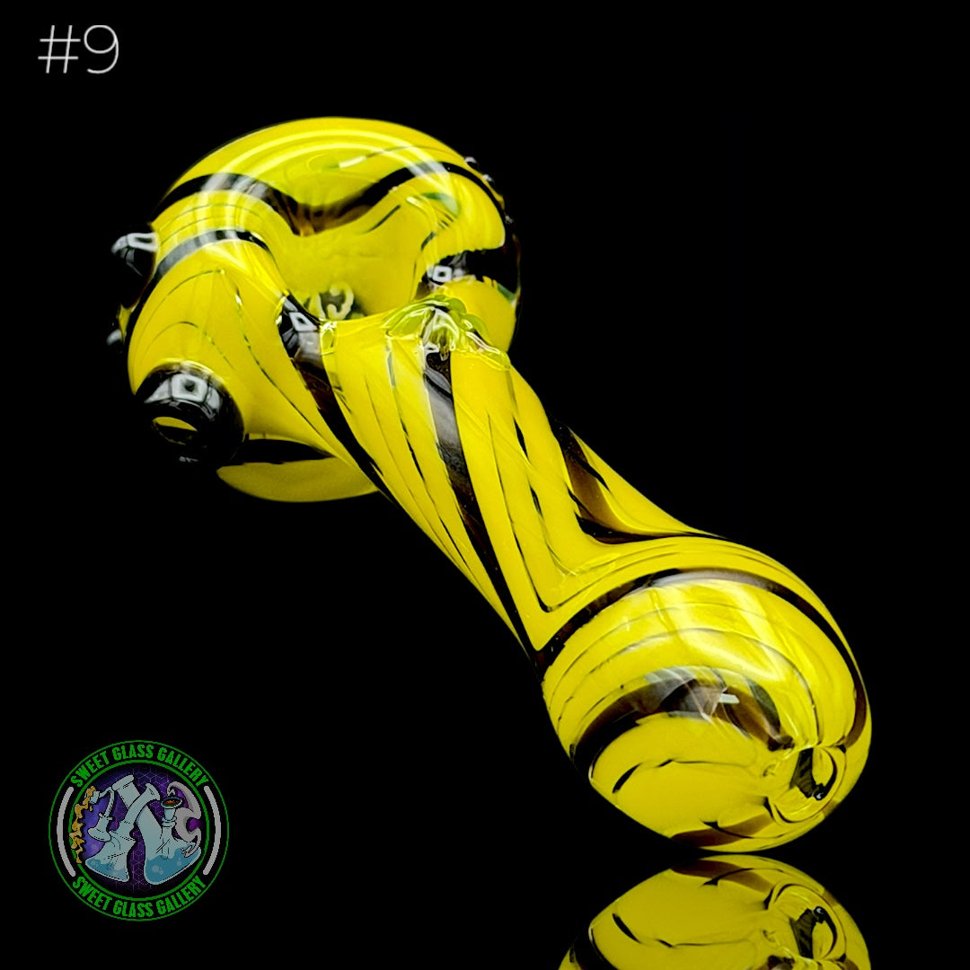 Charisma Glass - Dry Pipe #9 - Lucky Cat
