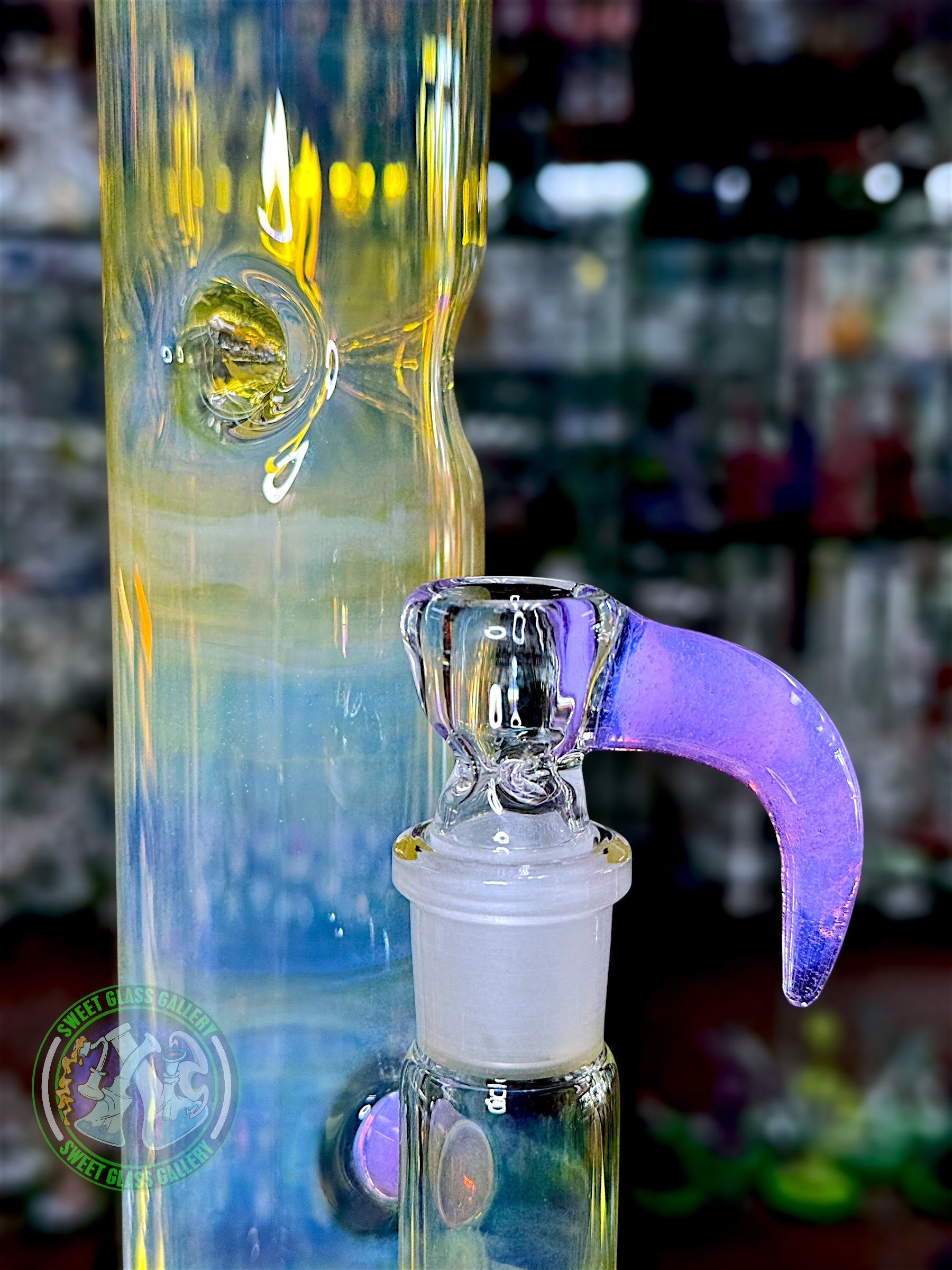 Fluid Glass - Tube #4 - Medium Fumed Head Banger (Pink Slyme)