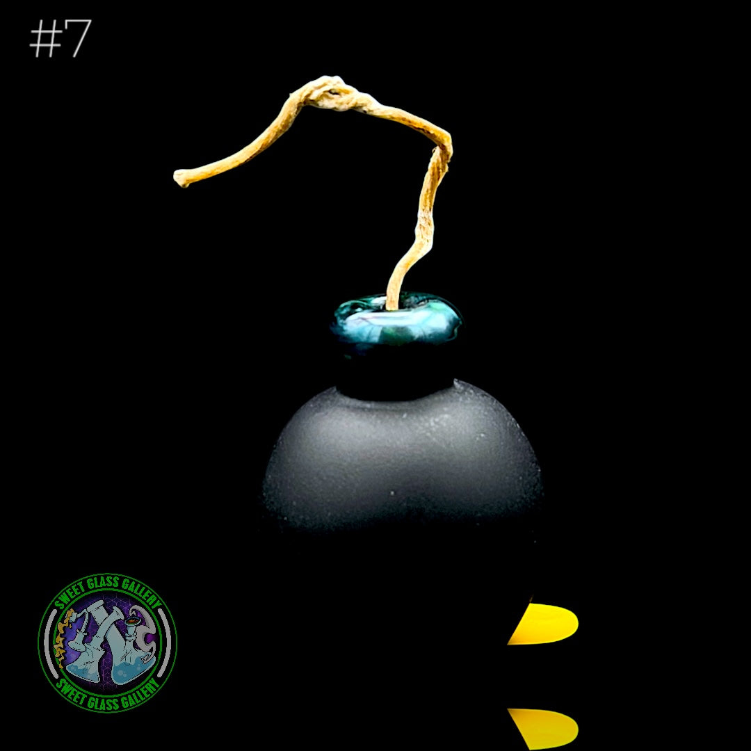 Sandberg Glass - Bob-omb - Hemp Wick Holder #7