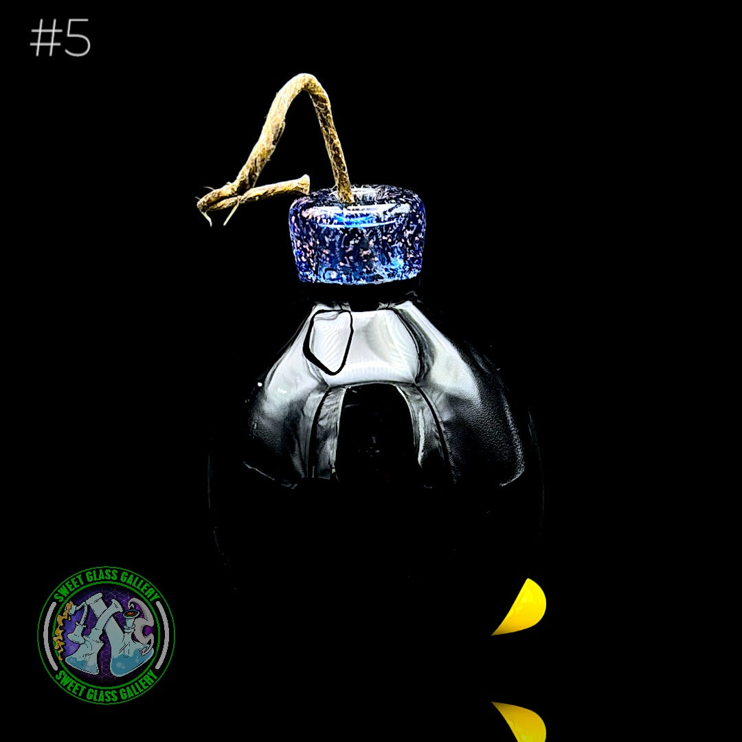 Sandberg Glass - Bob-omb - Hemp Wick Holder #5