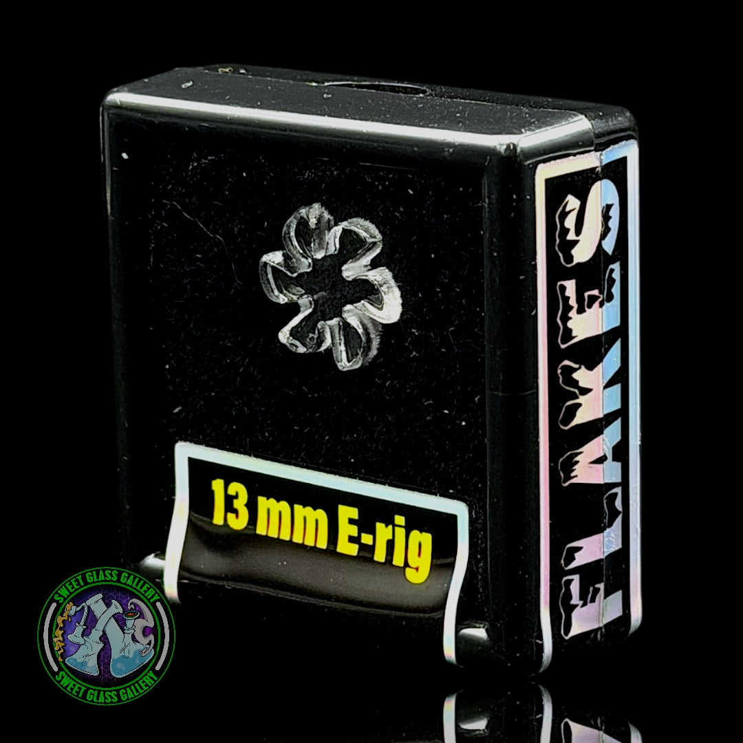Black Market Glass - Quartz Flake - 6-Blade 13mm
