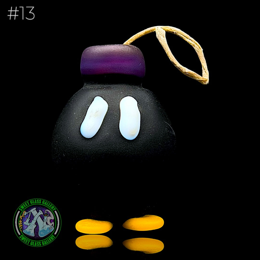Sandberg Glass - Bob-omb - Hemp Wick Holder #13