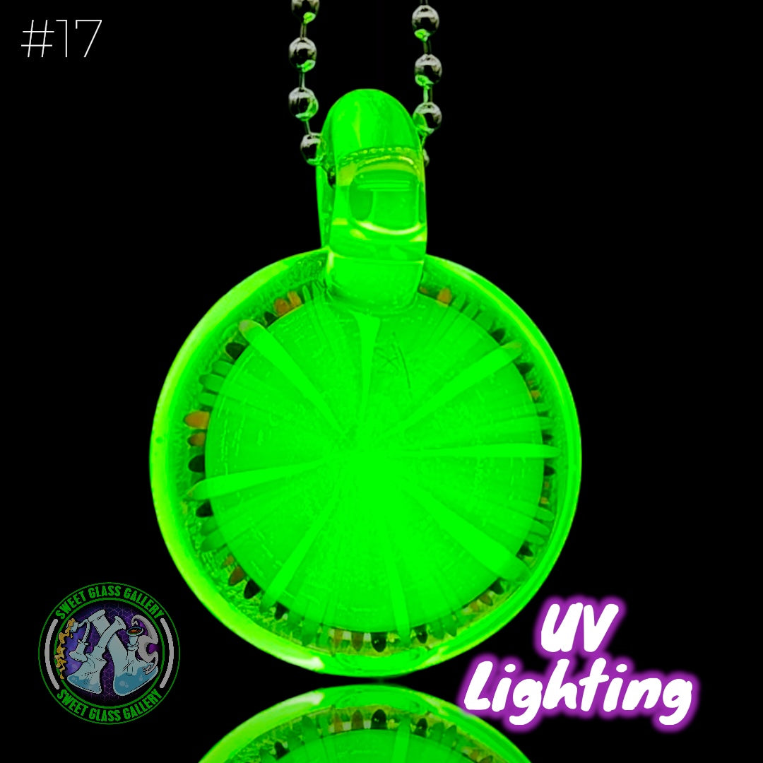 Steve H Glass - Pendant #17 - Face Implosion