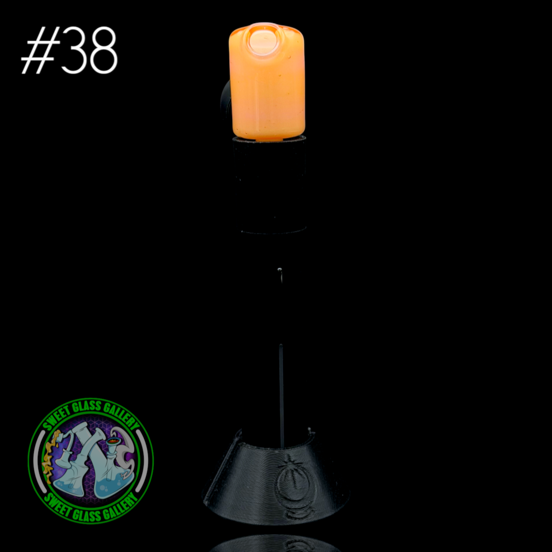 Kizmit Glass - Puffco Pivot Top #38 - Hot Sauce x Star White