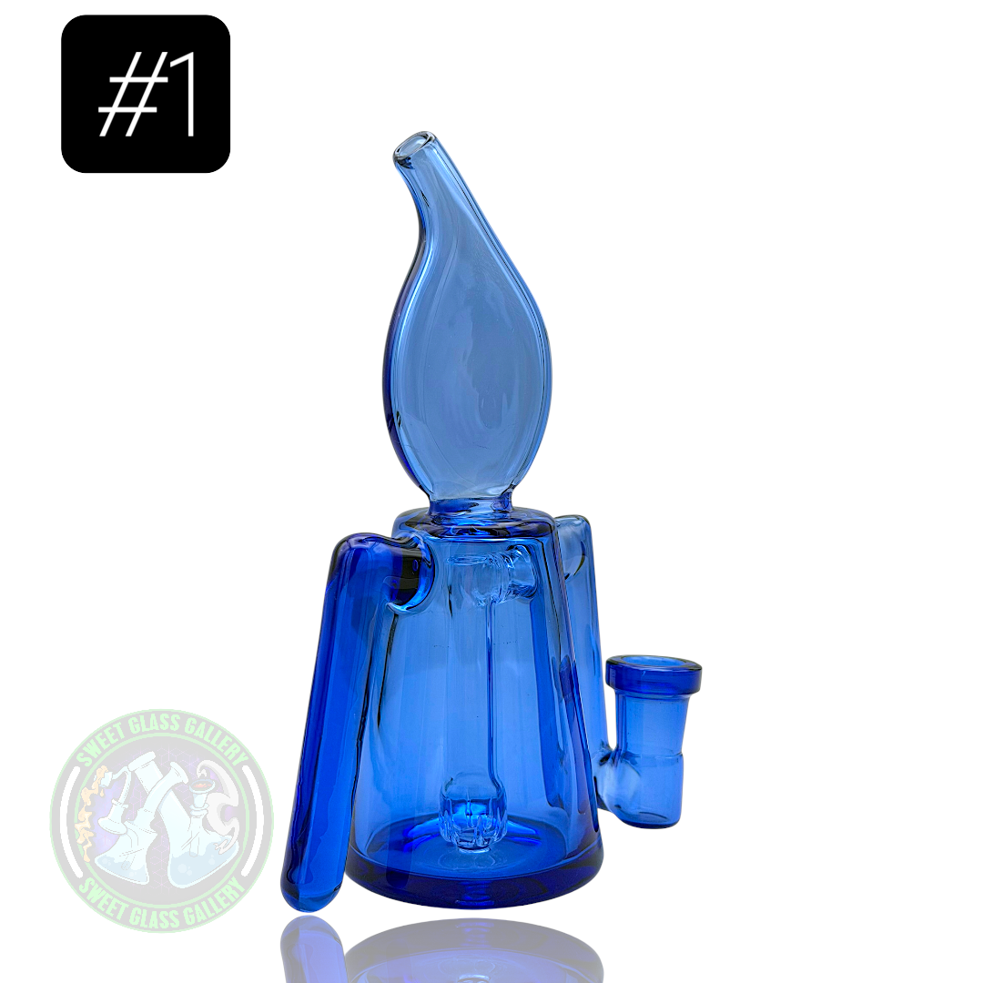Hitman Glass - Rig #1 *Small Blemishes