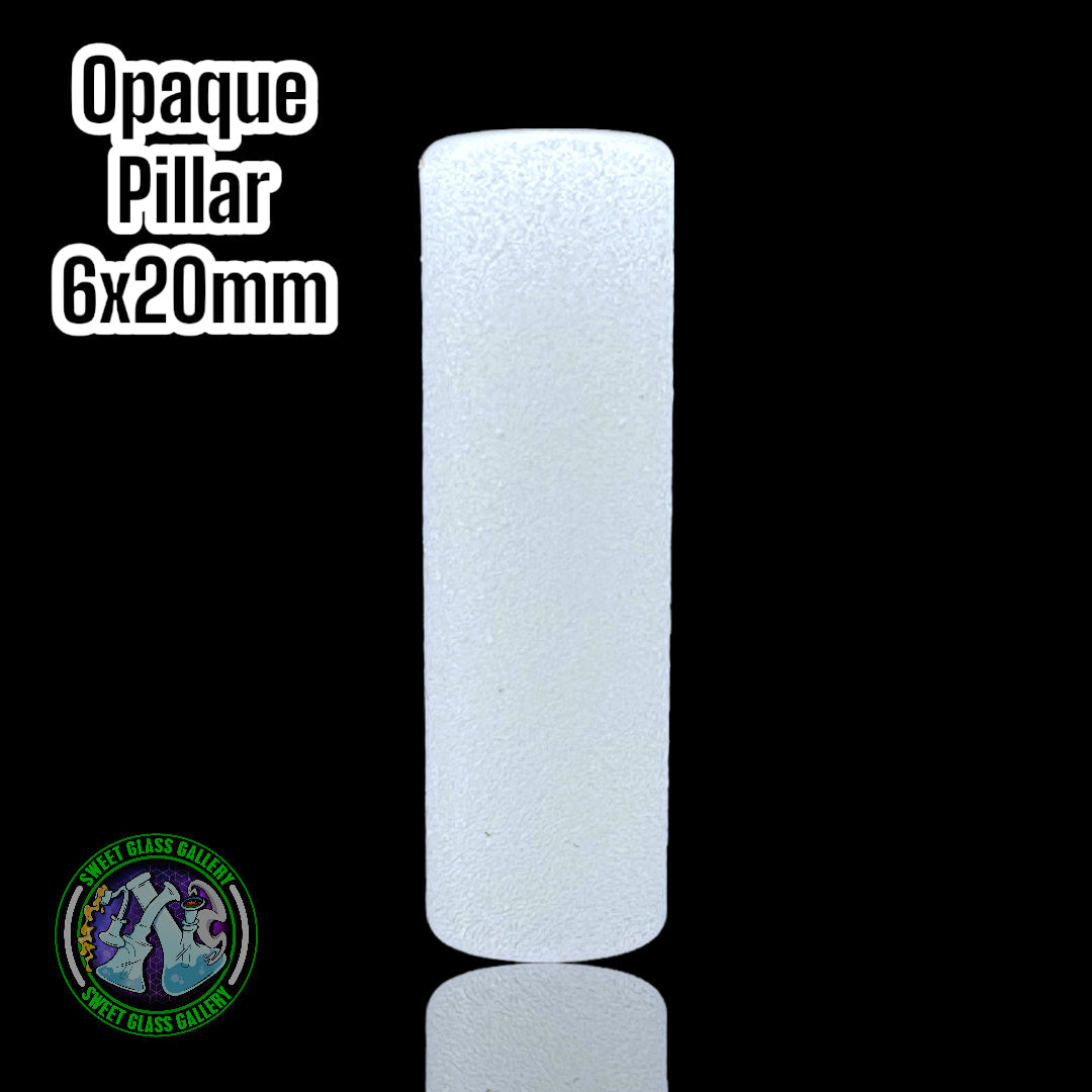 GeeWest - Solid Pillar - Opaque