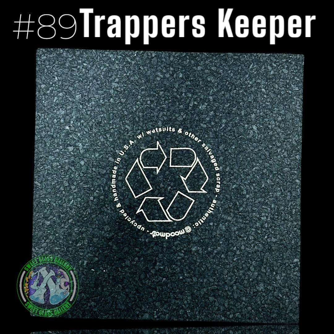 Moodmats - Dab Mat #89 - Trappers Keeper
