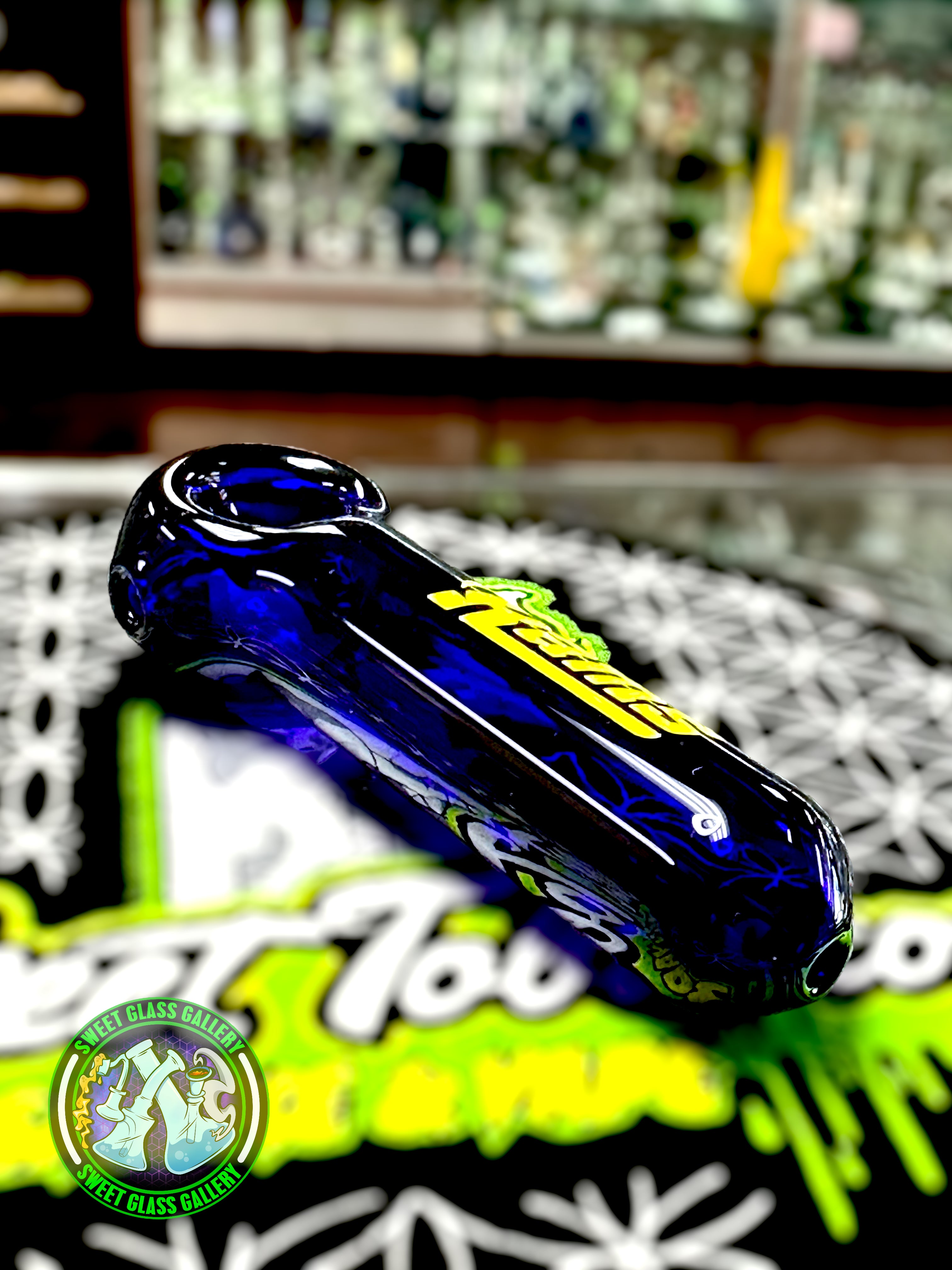 Daniel's Glass Art - Spoon Dry Pipe (Rams)